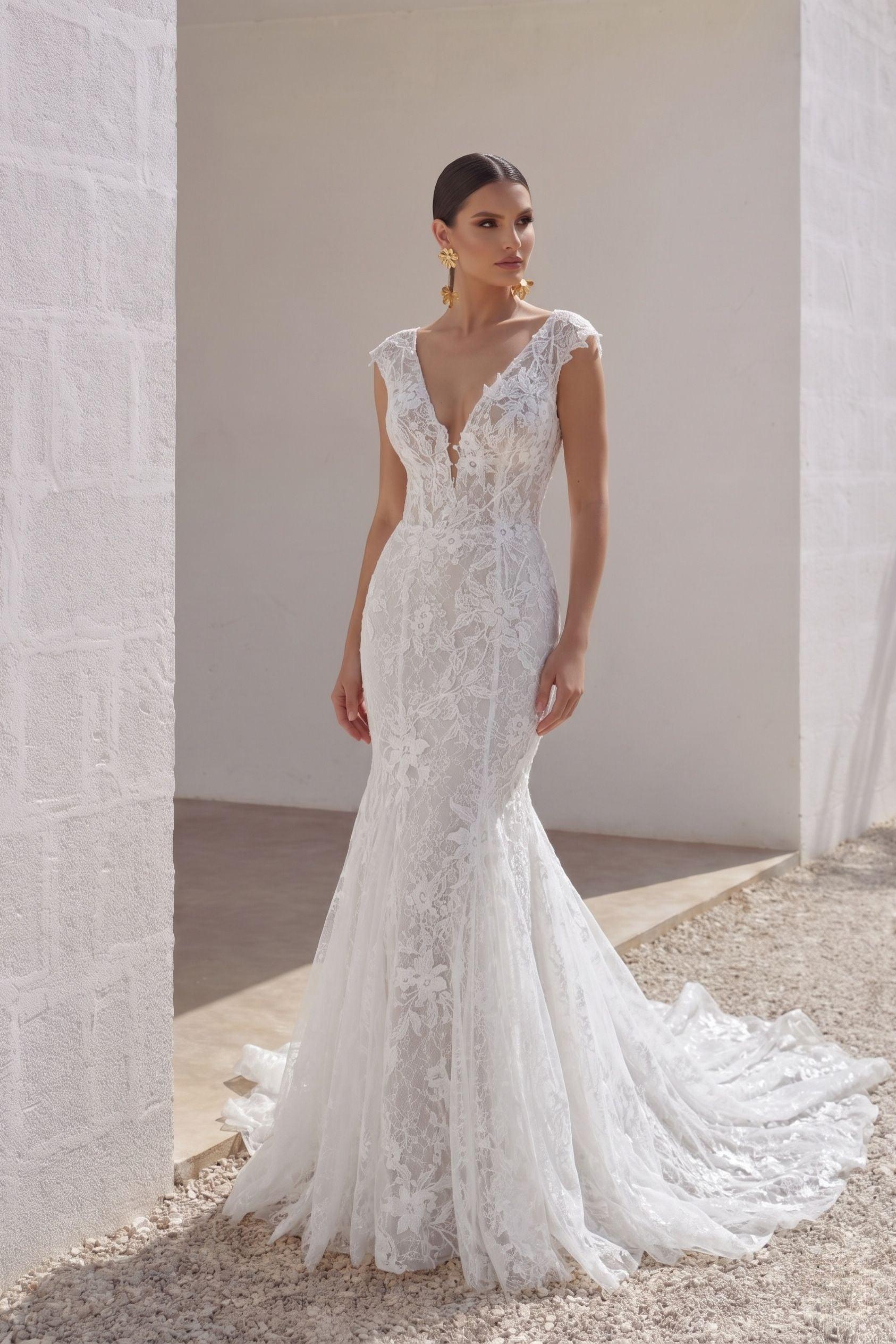 Trumpet-Mermaid Chapel Train Lace Tulle Wedding Dress CW3142 - 45 Days / As Picture:Ivory/Nude / US0-UK2-EUR30 - COCOMELODY